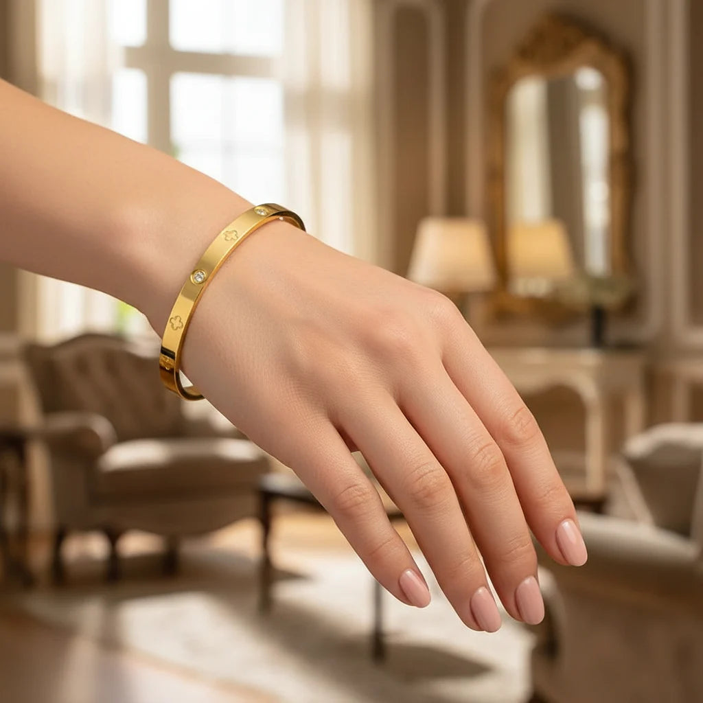 Bracelet à la Mode – Toucher Envoûtant